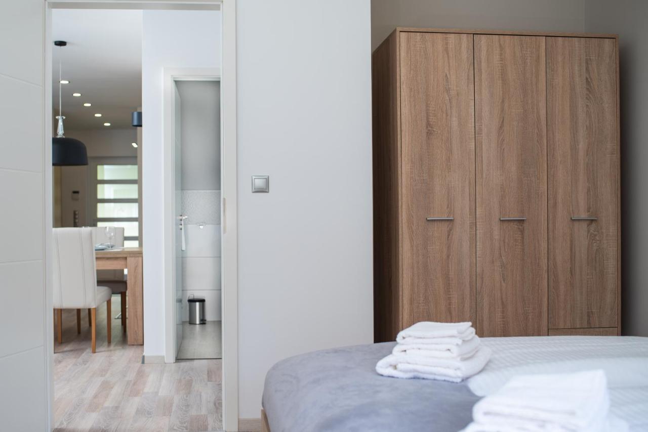 Twins Apartman Heviz Exterior photo